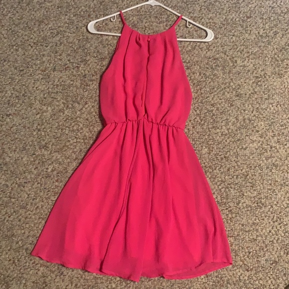 Hot pink dress - Picture 2 of 3